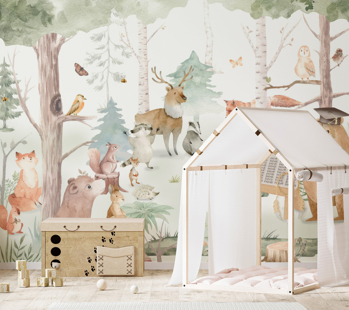 Adorable critter wallpaper for kids' rooms