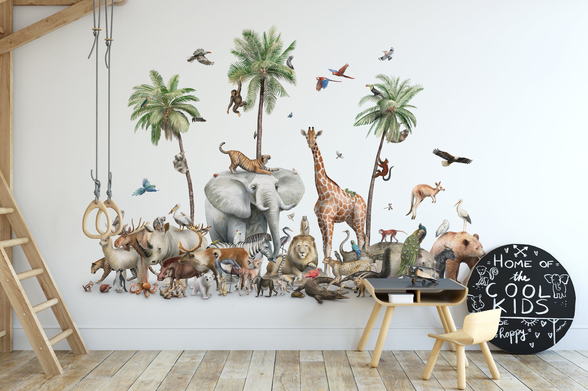 Safari animal and bird wallpaper for a nature-inspired decor