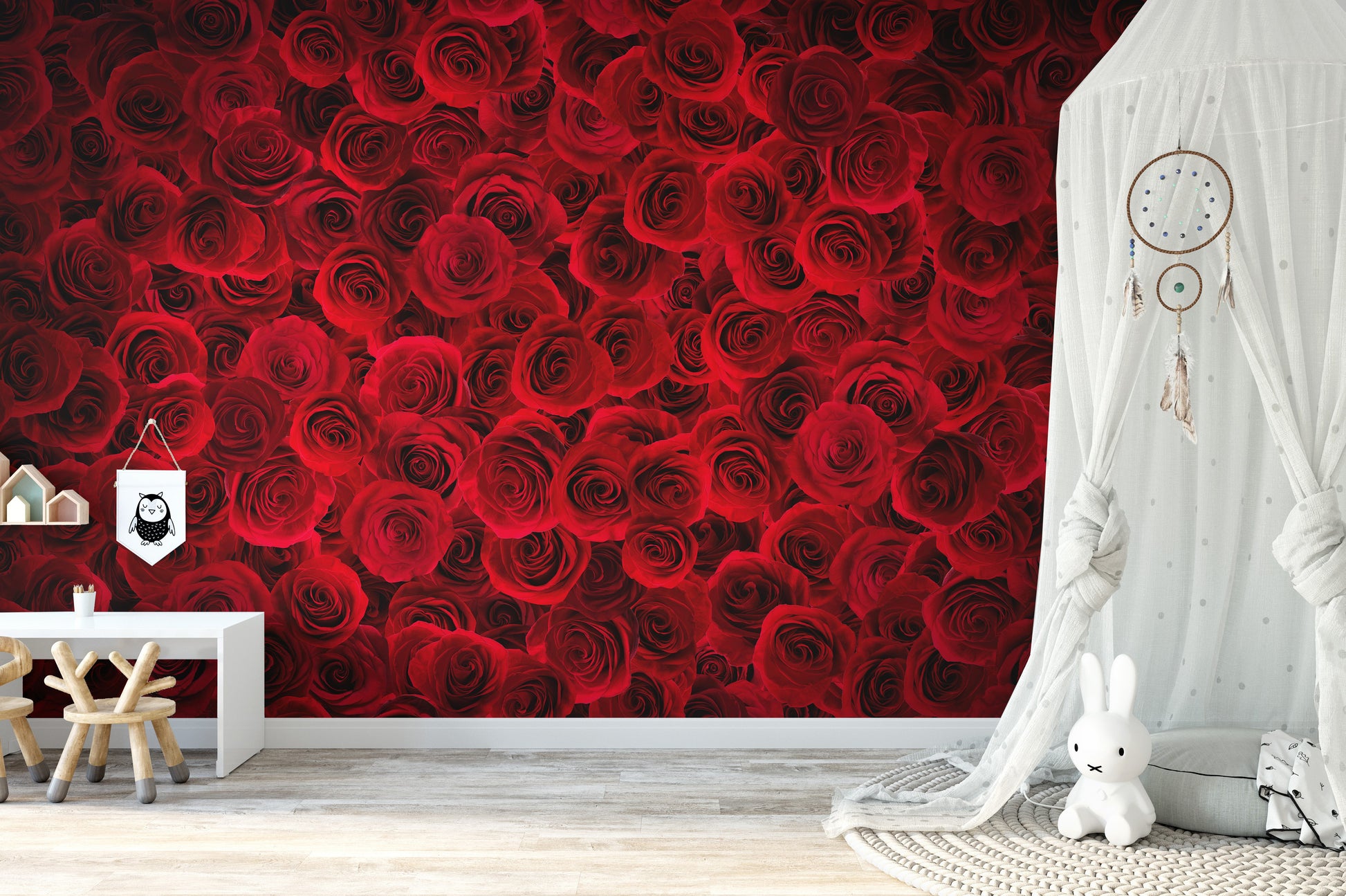 Bold Floral Backdrop Murals
